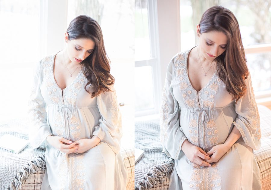 Clean, Beautiful and minimalist maternity photographs_3611