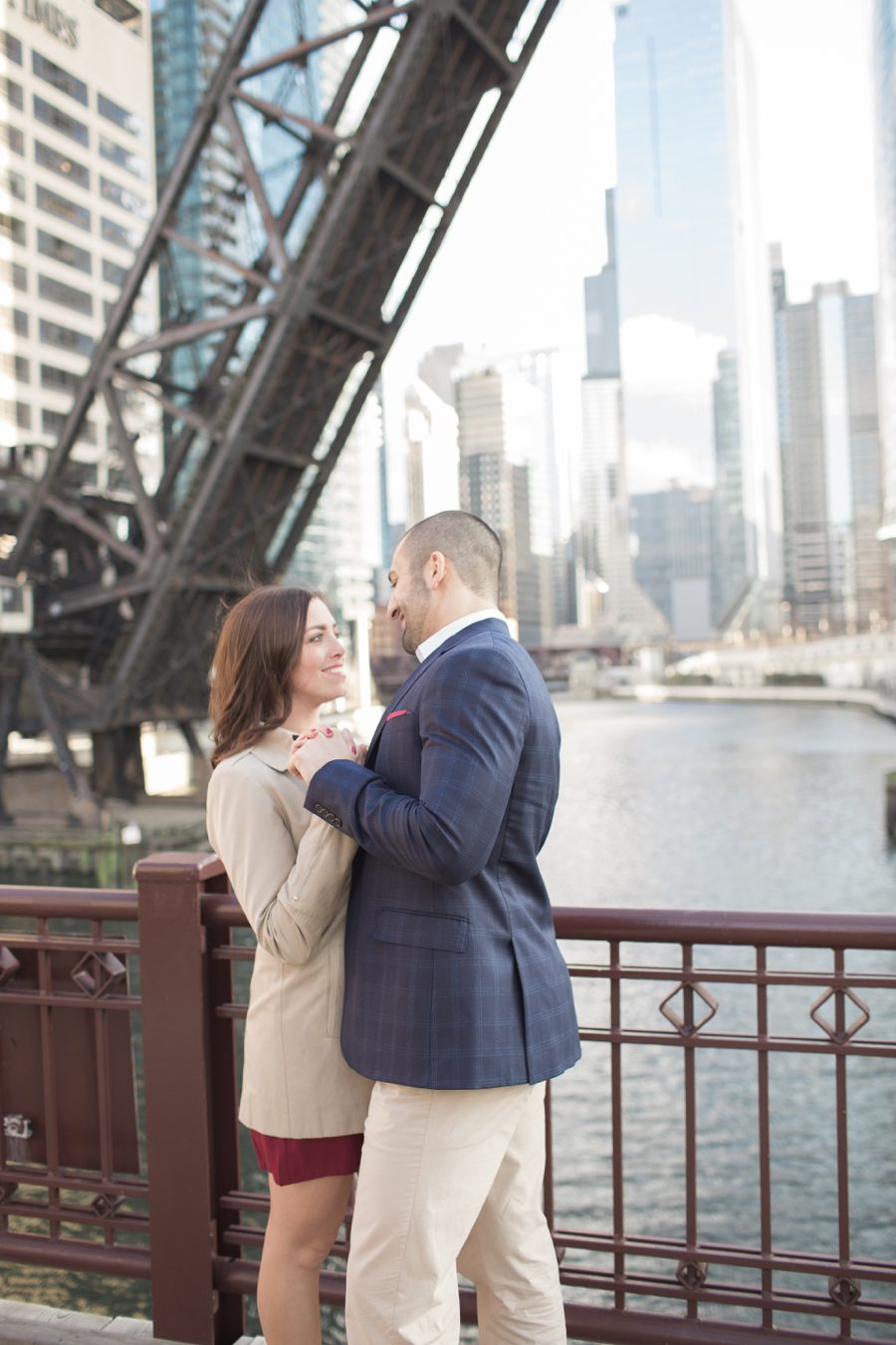 beach engagement photographs in Chicago_6268