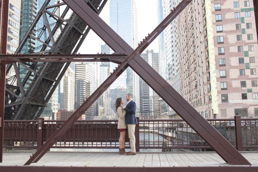 beach engagement photographs in Chicago_6269