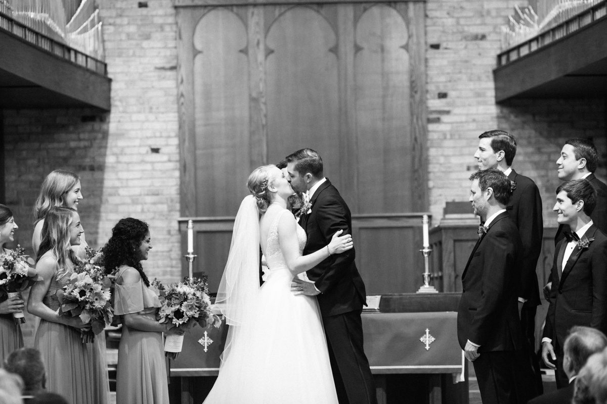 Wedding Photographer in Hinsdale 